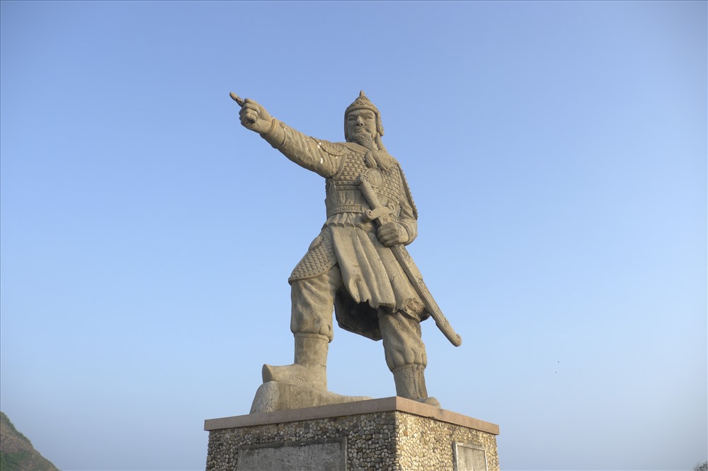 Bao Giờ Trở Lại Quê Xưa