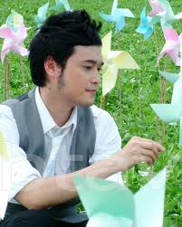Buồn Như Lá Rơi
