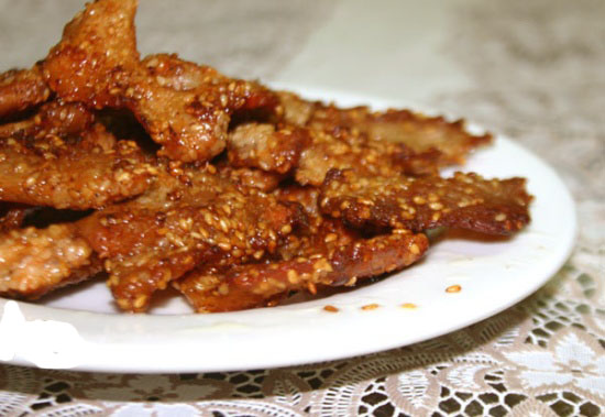 Thịt Bò Tẩm Vừng Rán                                                                                                                                  