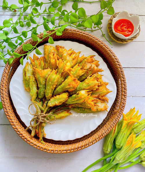 Bông Bí Chiên Giòn                                                                                                                                    