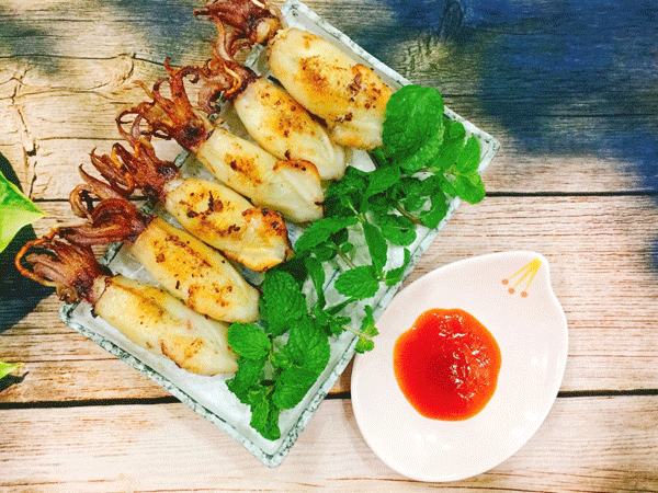 Mực Nhồi Thịt Chiên                                                                                                                                   