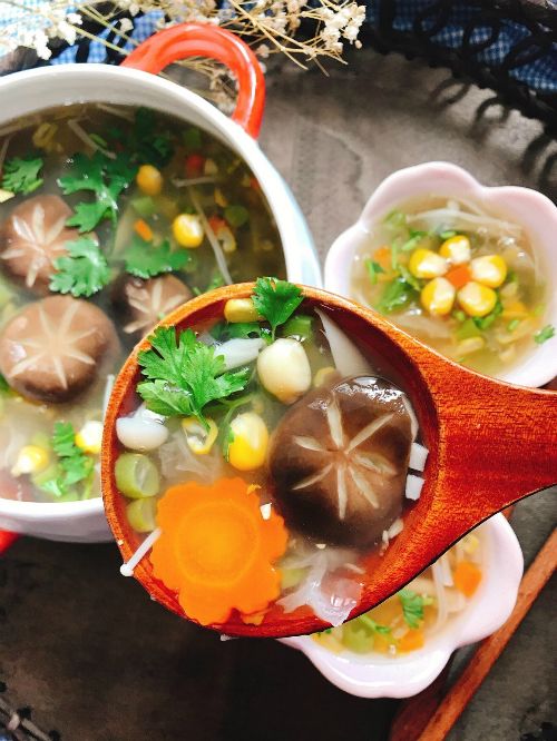 Súp Nấm Chay                                                                                                                                          