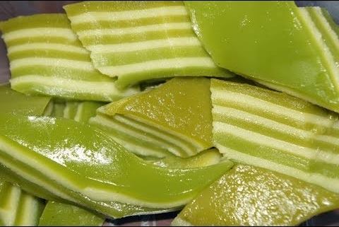 Bánh Da Lợn Nhân Đậu Xanh Lá Dứa                                                                                                                      