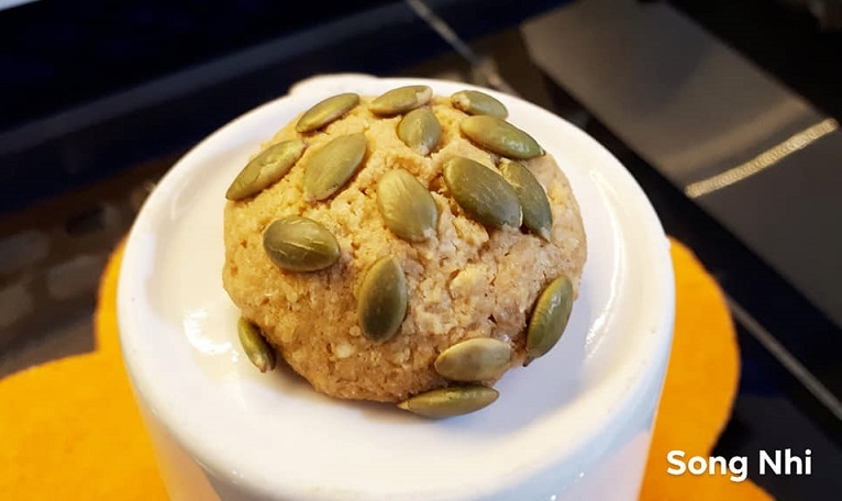 Bánh Quy Dừa Hạt Bí Xanh                                                                                                                          