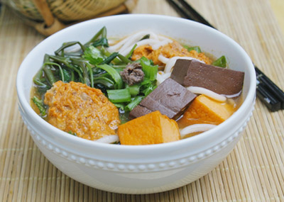 Canh Bún                                                                                                                                              