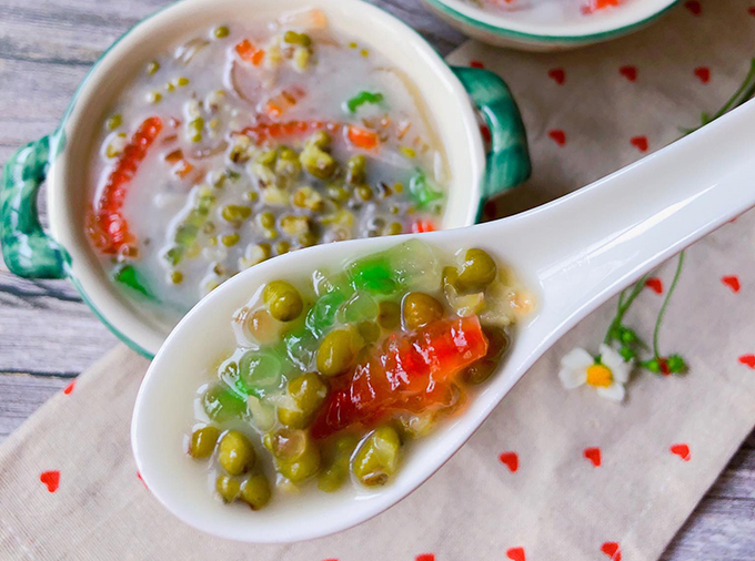 Chè Đậu Xanh Bột Khoai                                                                                                                                