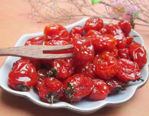Mứt Cà Chua Bi Dẻo Thơm Ngon                                                                                                                          
