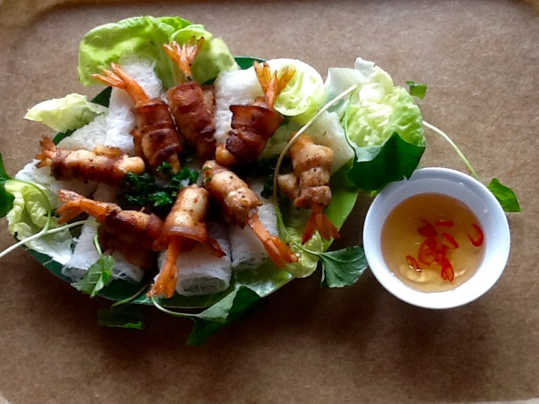Tôm Hỏa Tiễn                                                                                                                                          