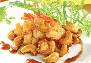 Tôm Xào Hạt Điều Đậu Phộng Xốt Chua Ngọt                                                                                                              