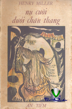 Nụ Cười Dưới Chân Thang