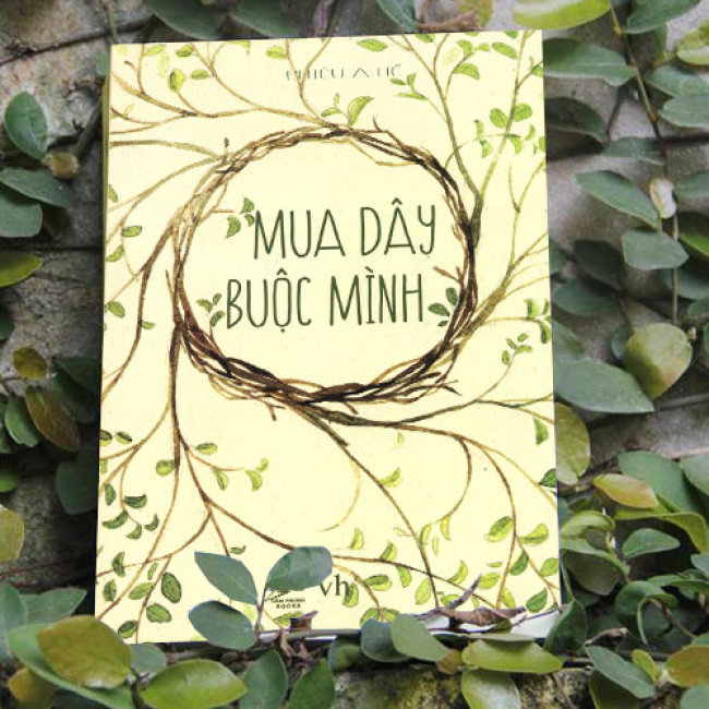 Mua dây buộc mình