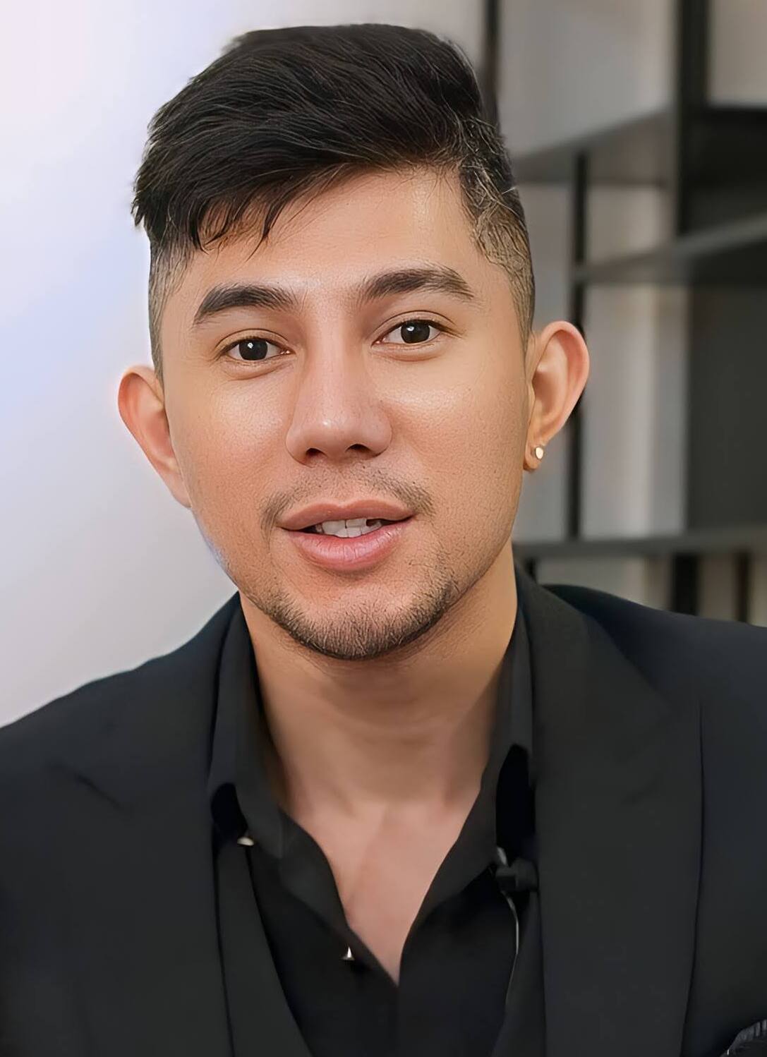 Nỗi Đau Ngự Trị