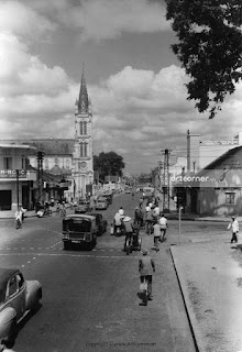 Ngô Nghê Ngày Ấy