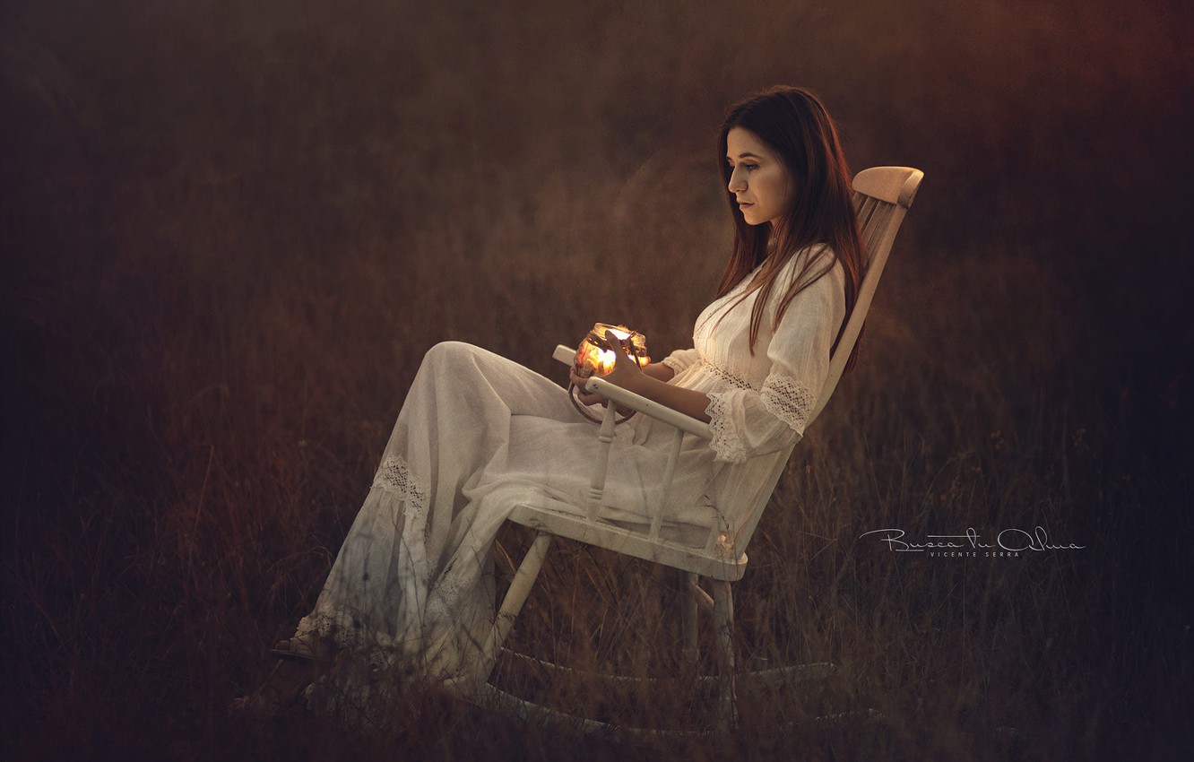Chiều Đông Đợi Người